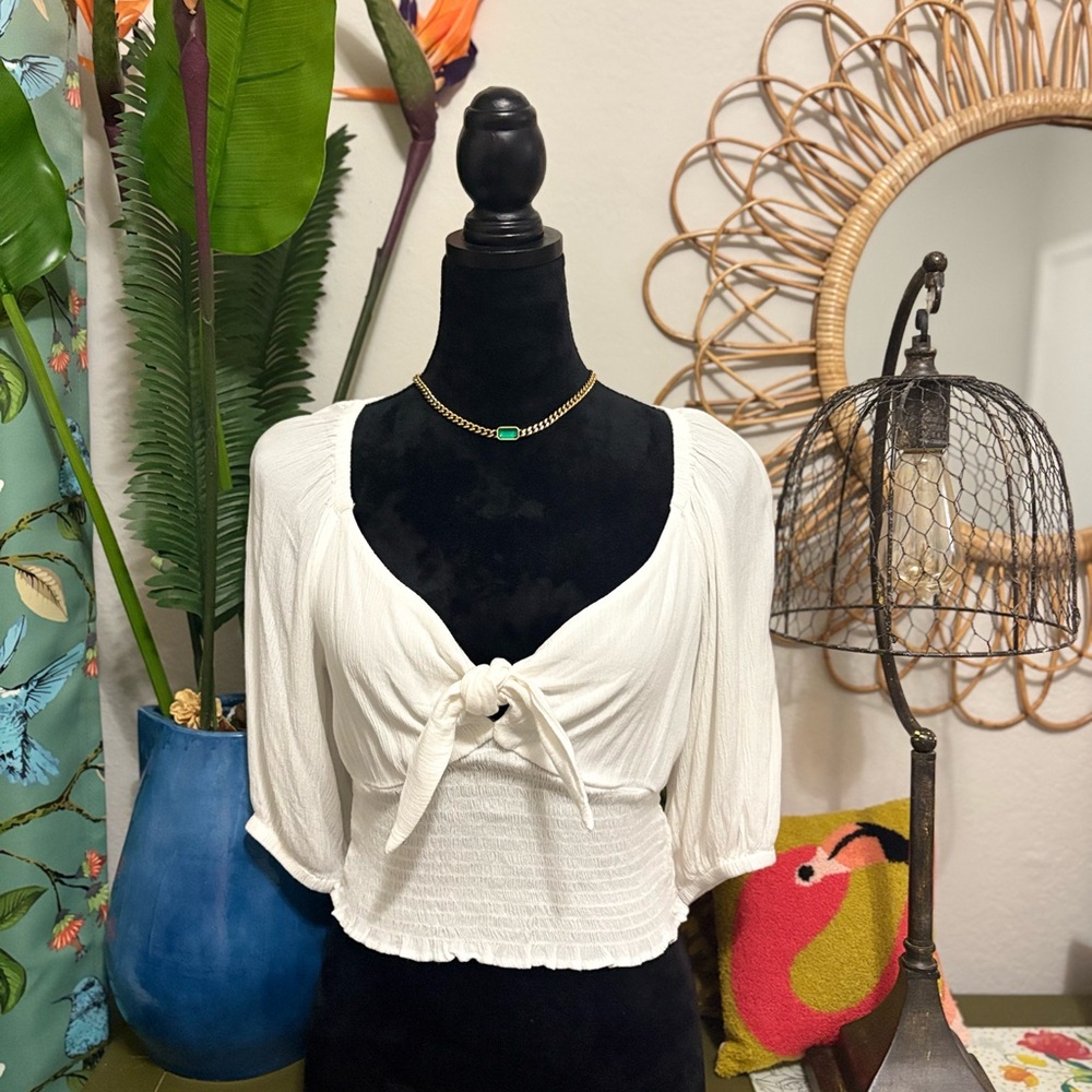 Jessica Simpson Mid Sleeve Tie Front Blouse